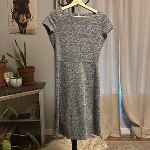 Ivanka Trump Heather Gray Cap-Sleeve Midi Dress